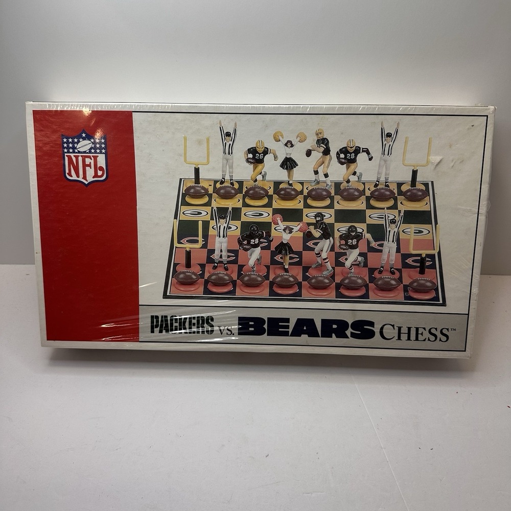 Vintage 2002 NFL Chess Green Bay Packers VS Chicago Bears Promotional Item New